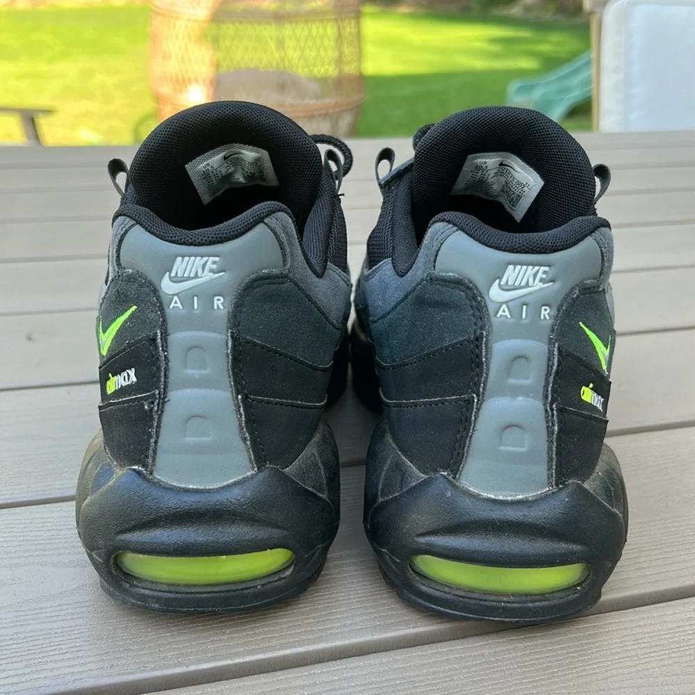 Nike Air Max 95 - Picture 8 of 11